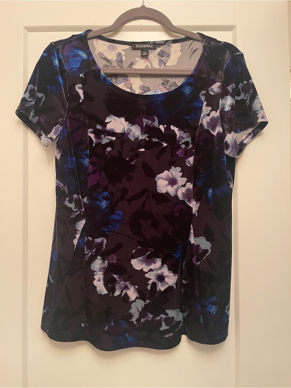 Roz & Ali Navy and Purple Floral Scoop Neck Short Sleeve Top